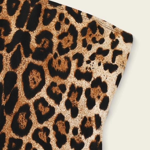 🌺NEW INVENTORY Leopard Print Tube Body-con MIDI Dress🌺 - Picture 5 of 5